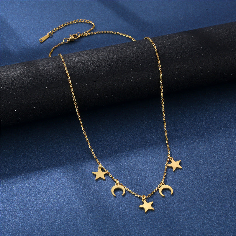 Star and Moon Pendant Clavicle Necklace