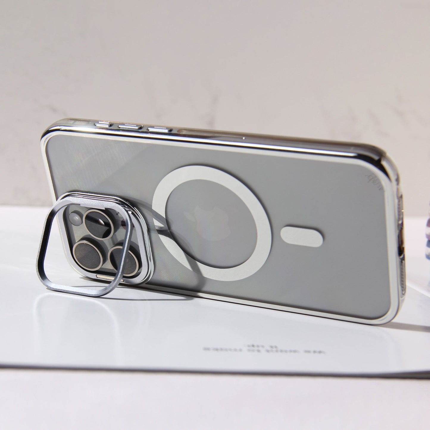 IPhone car magnetic plating ice dynam stand mobile phone case Apple